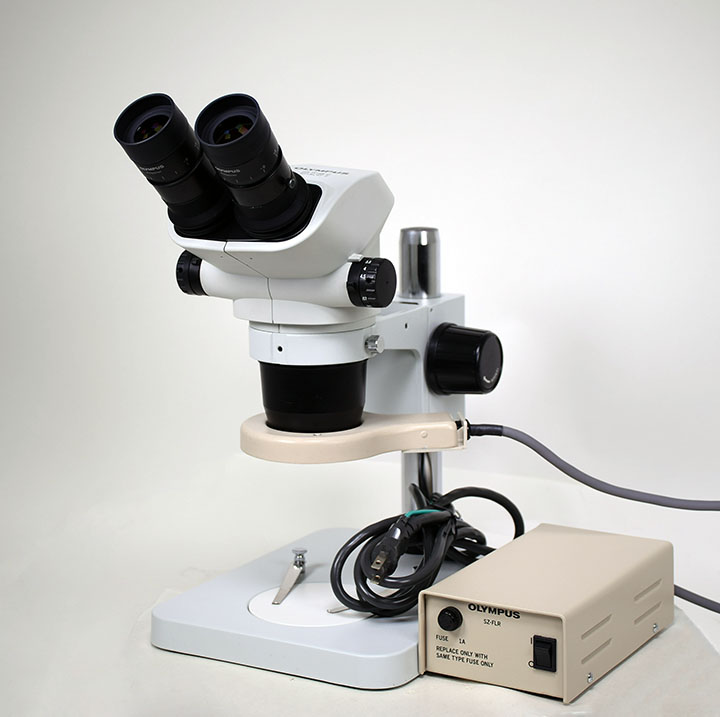 オリンパスズーム式実体顕微鏡【SZ61】 倍率：6.7 x～ 45x