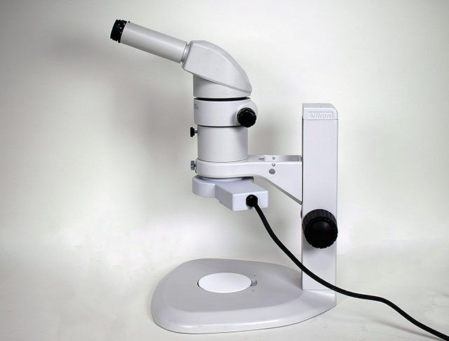 ニコンズーム式実体顕微鏡【SMZ800】 倍率：15x ～ 94.5x